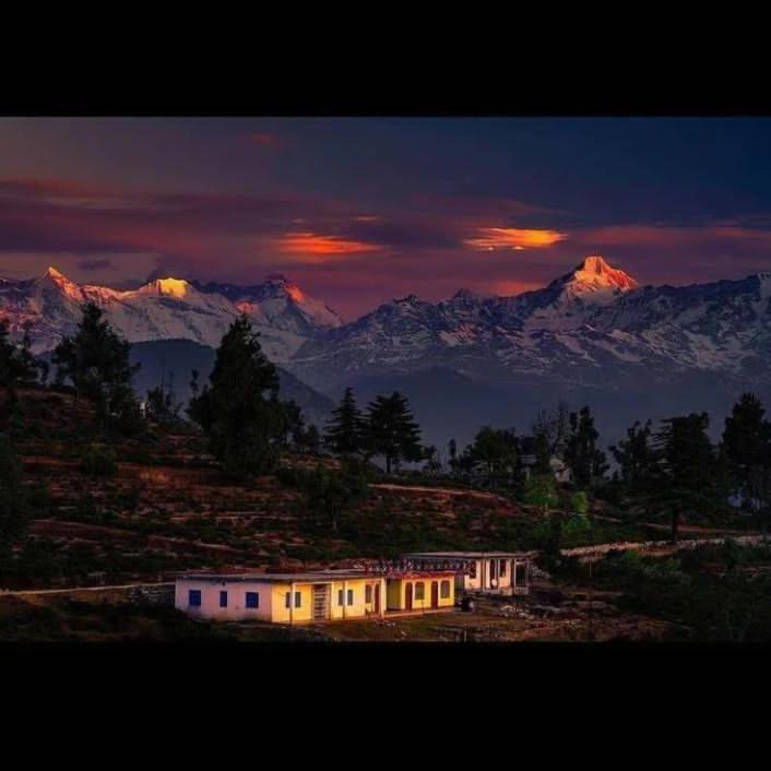 Shanti Home Stay Chaukori Экстерьер фото